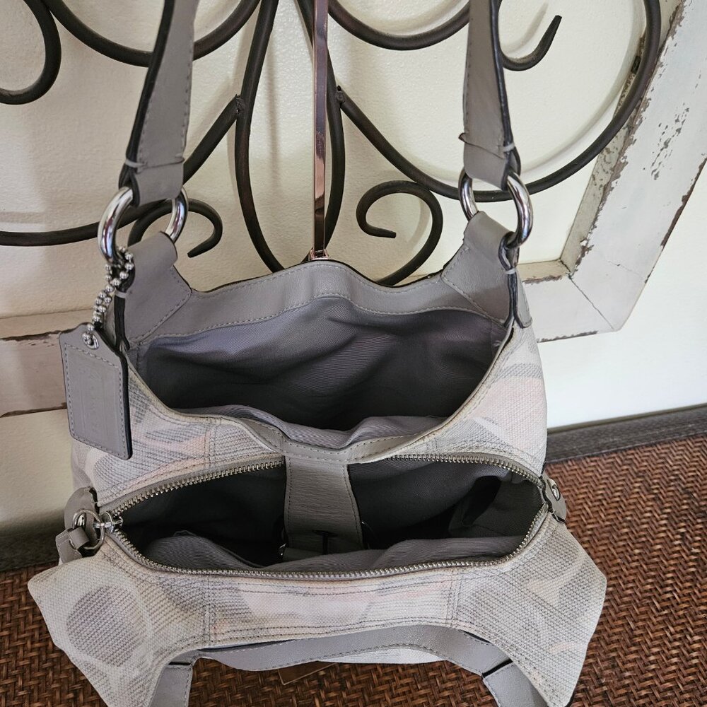 Coach F19193 Soho Optic Lynn Multicolor Faded Canvas Shoulder Bag Hobo - Picture 4 of 12